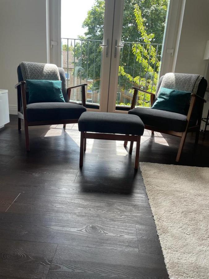 Altido Bright Centre 2bed, 2bath With Free Parking * EDI